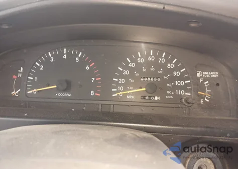 1997 Toyota Tacoma z USA, uszkodzony, nr VIN 4TAVL52N9VZ320824